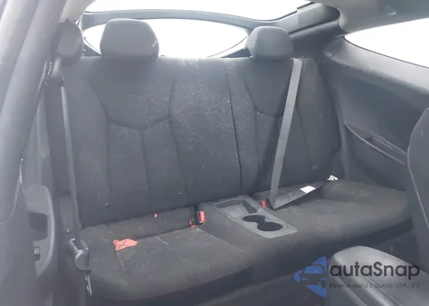 2016 Hyundai Veloster z USA, uszkodzony, nr VIN KMHTC6AD1GU260821